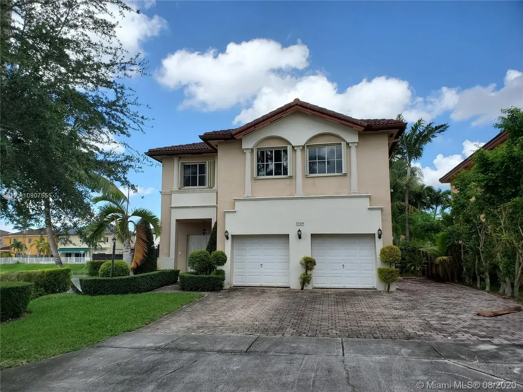 1739 SW 155th Place Miami FL 33185
