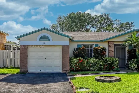 824 Cumberland Terrace Davie FL 33325