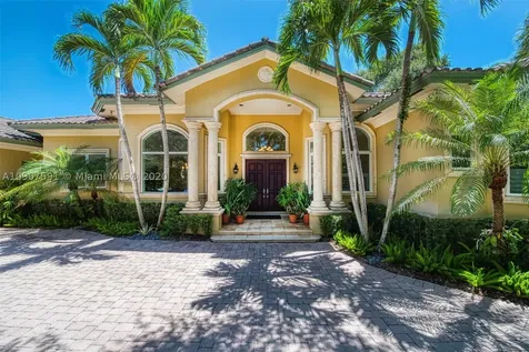 6100 SW 116th Street Pinecrest FL 33156