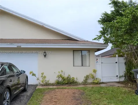 6537 Harbour Road North Lauderdale FL 33068