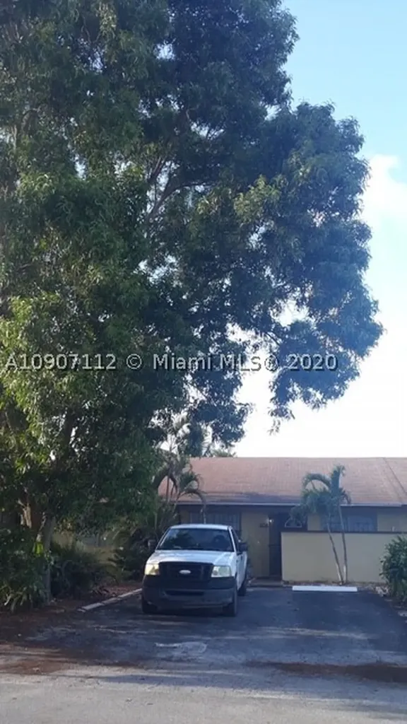 509 NW 43rd Place Deerfield Beach FL 33064