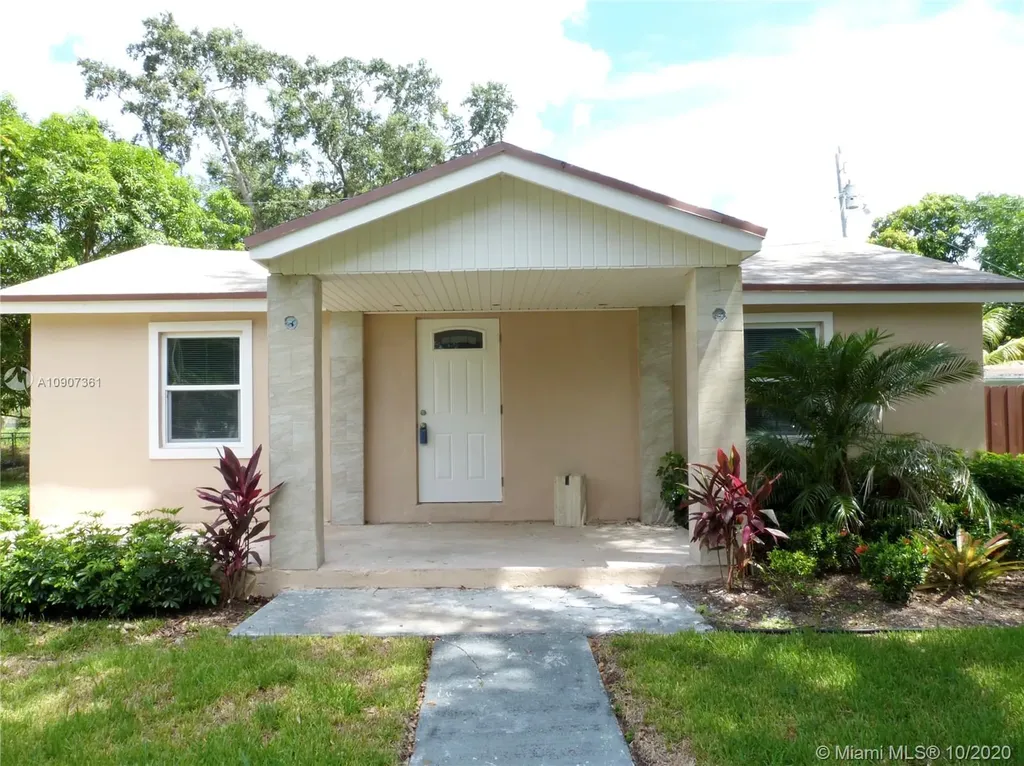 2245 NW 92nd Street Miami FL 33147