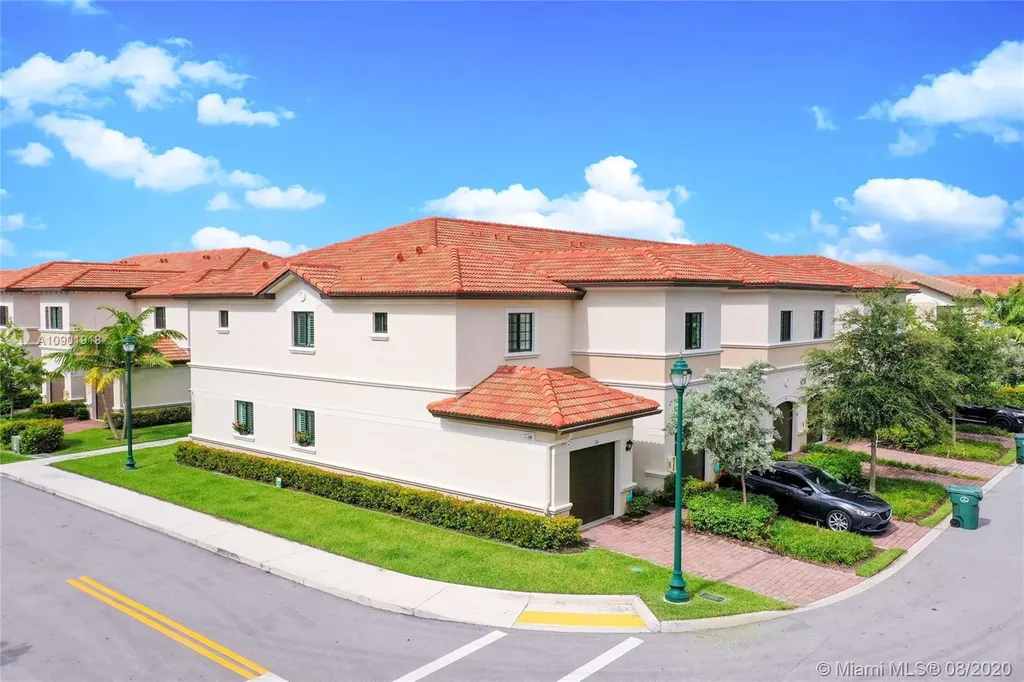 4208 N Dixie Highway Oakland Park FL 33334