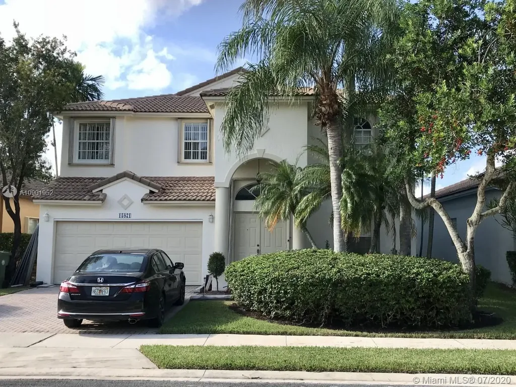 15871 SW 14th Street Pembroke Pines FL 33027