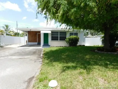 6607 SW 2nd Court Pembroke Pines FL 33023