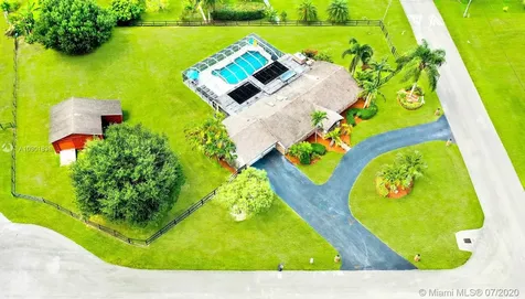 4921 SW 205th Avenue Southwest Ranches FL 33332