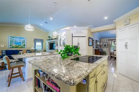 7437 SW 169th Terrace Palmetto Bay FL 33157