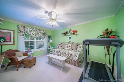 7437 SW 169th Terrace Palmetto Bay FL 33157