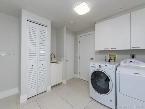 799 Crandon Boulevard Key Biscayne FL 33149