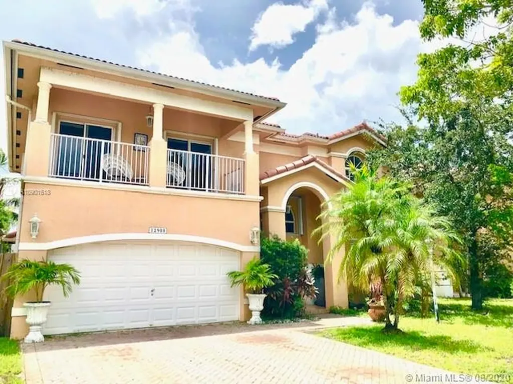 12900 SW 136th Terrace Miami FL 33186
