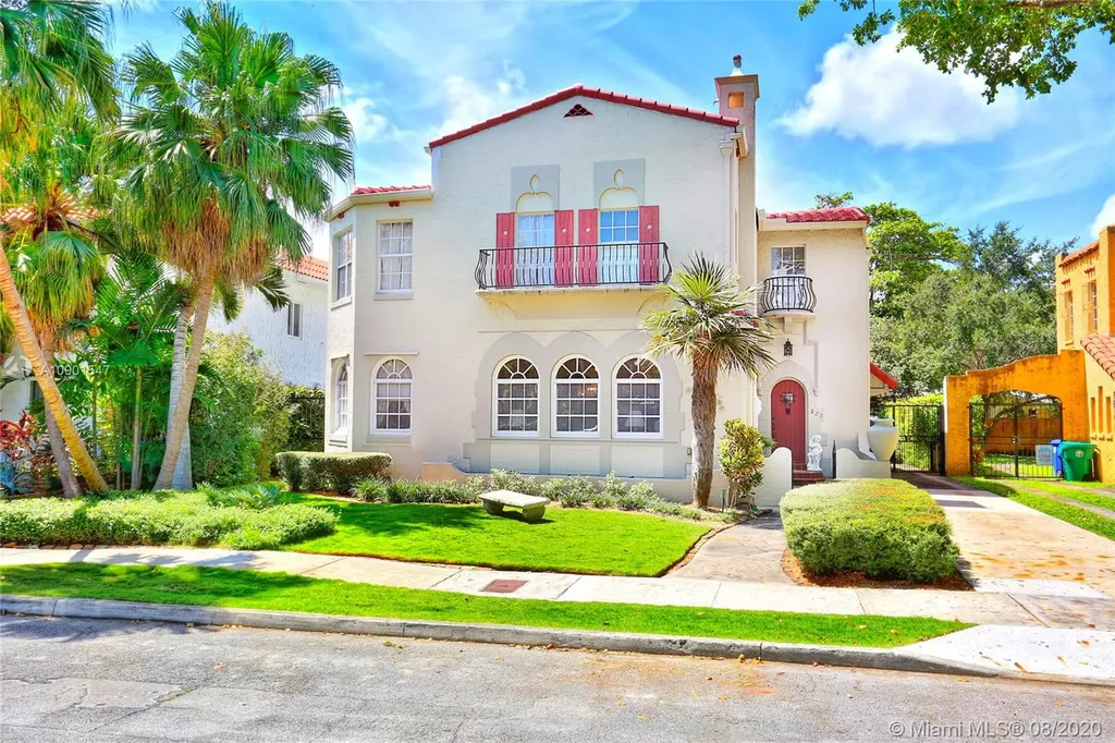 530 NE 59th Street Miami FL 33137