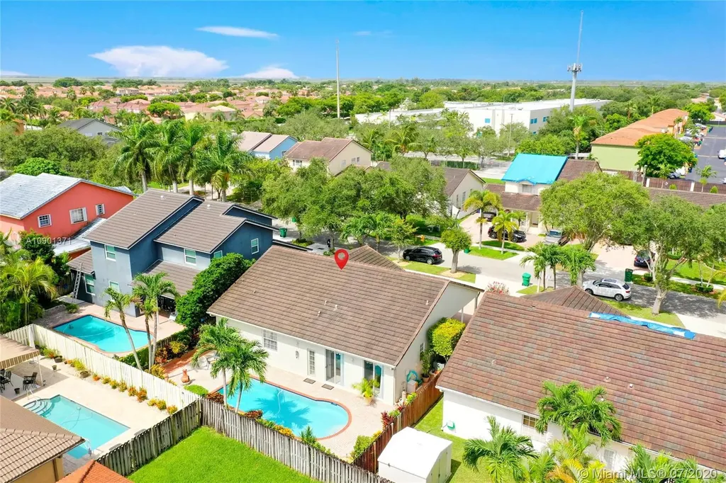 9759 SW 161st Place Miami FL 33196
