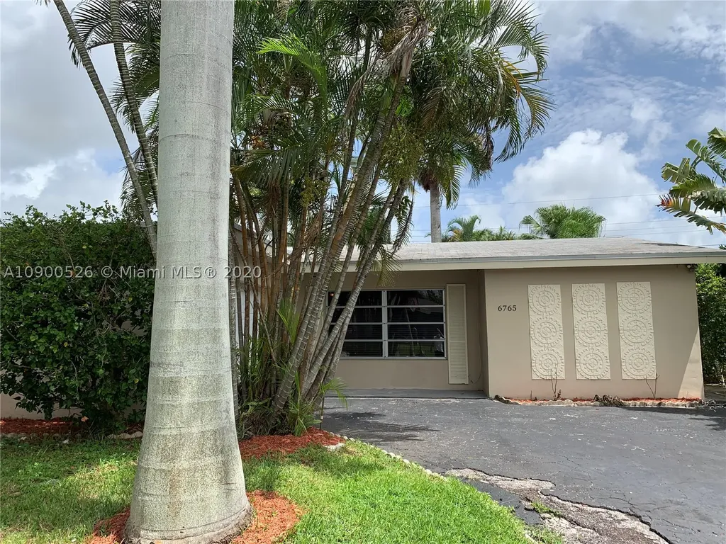 6765 Azalea Drive Miramar FL 33023