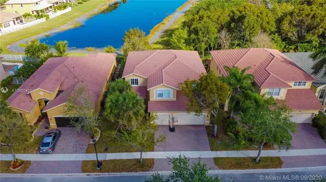19431 Stonebrook Street Weston FL 33332