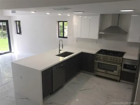 1570 Biarritz Drive Miami Beach FL 33141