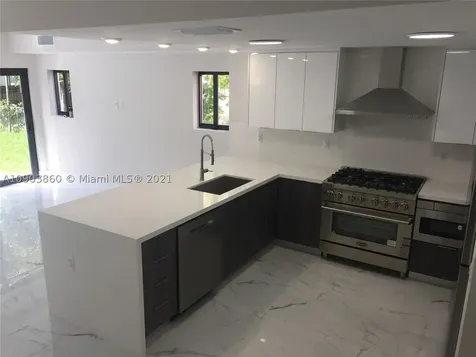 1570 Biarritz Drive Miami Beach FL 33141