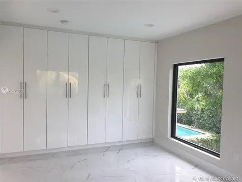1570 Biarritz Drive Miami Beach FL 33141