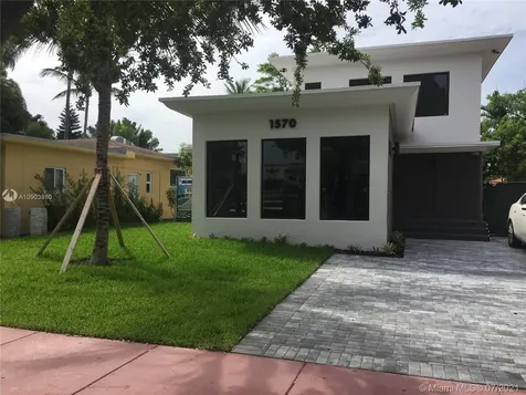 1570 Biarritz Drive Miami Beach FL 33141