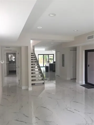 1570 Biarritz Drive Miami Beach FL 33141
