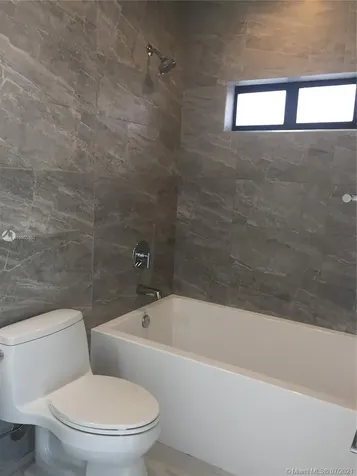 1570 Biarritz Drive Miami Beach FL 33141