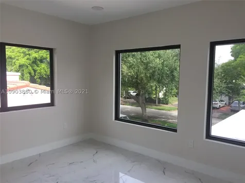 1570 Biarritz Drive Miami Beach FL 33141