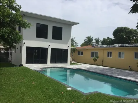 1570 Biarritz Drive Miami Beach FL 33141