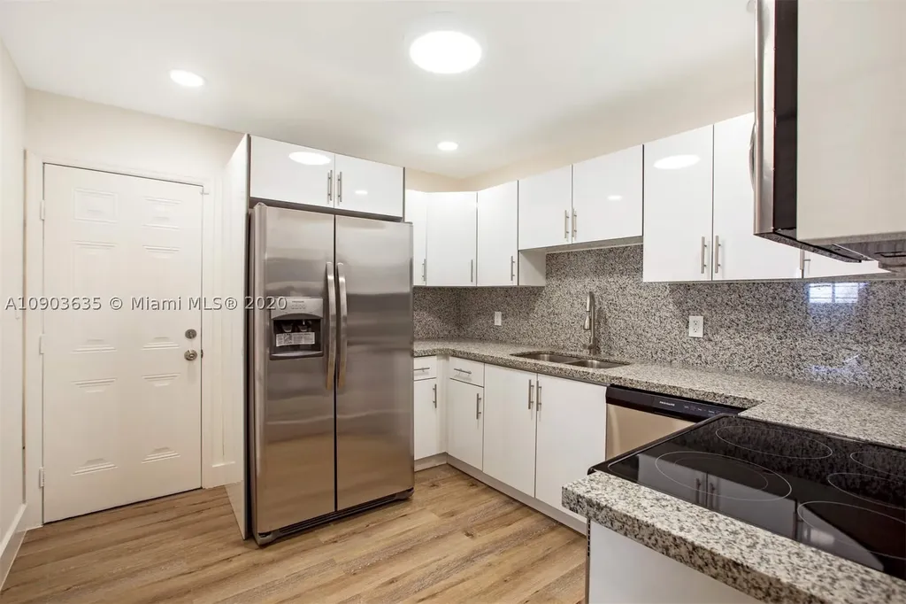 3096 NW 57th Street Miami FL 33142