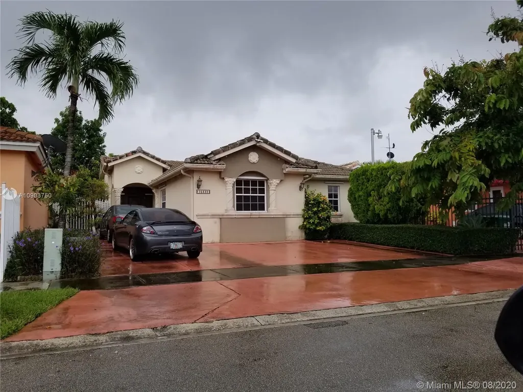 15448 SW 95th Lane Miami FL 33196