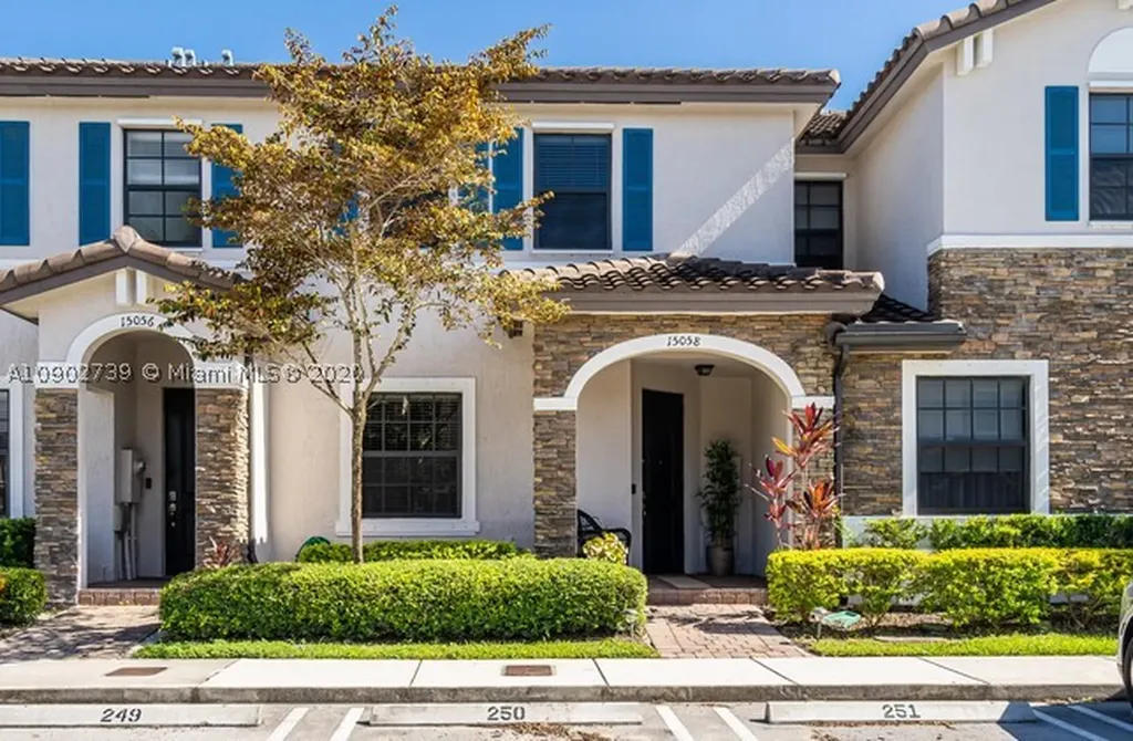 15058 SW 116th Street Miami FL 33196
