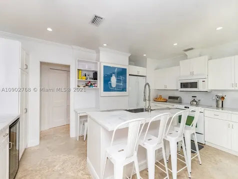 310 W Enid Drive Key Biscayne FL 33149