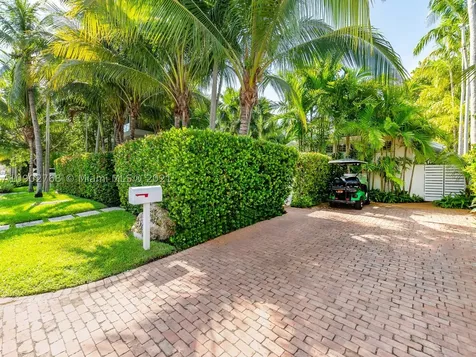 310 W Enid Drive Key Biscayne FL 33149