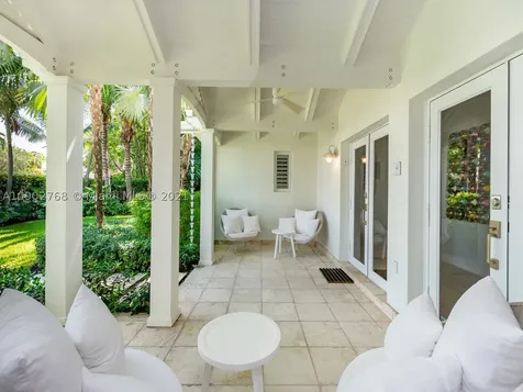 310 W Enid Drive Key Biscayne FL 33149