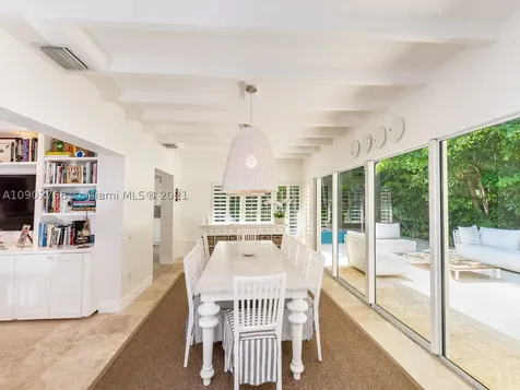 310 W Enid Drive Key Biscayne FL 33149