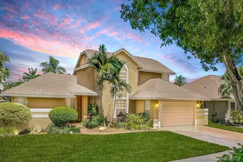 5832 SW 88th Terrace Cooper City FL 33328