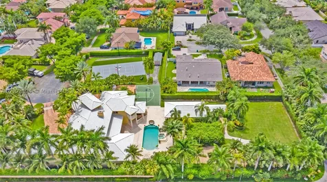 8205 NW 157th Terrace Miami Lakes FL 33016