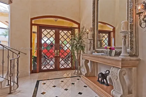 8205 NW 157th Terrace Miami Lakes FL 33016