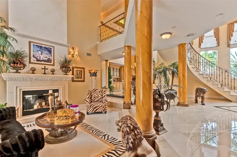 8205 NW 157th Terrace Miami Lakes FL 33016