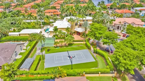 8205 NW 157th Terrace Miami Lakes FL 33016