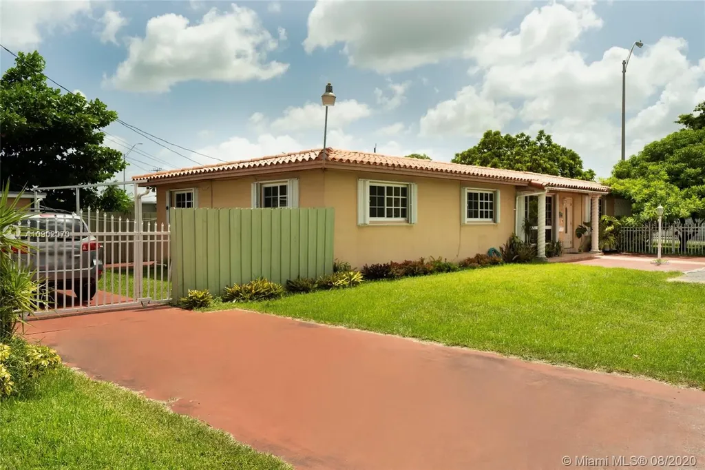 6698 SW 30th Street Miami FL 33155