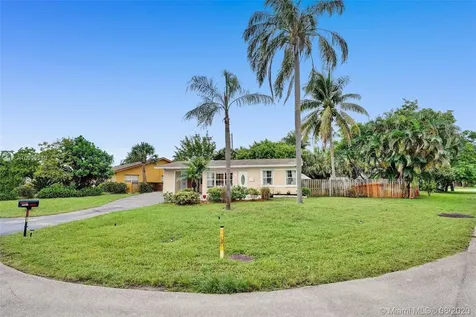 1671 NE 32nd Court Pompano Beach FL 33064