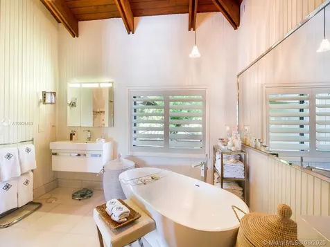 120 Cape Florida Drive Key Biscayne FL 33149