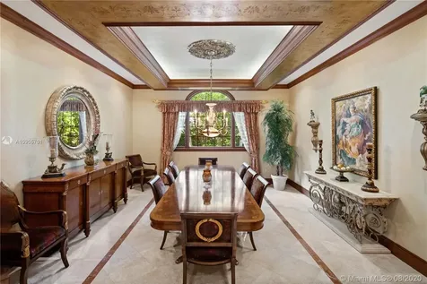 131 Paloma Drive Coral Gables FL 33143