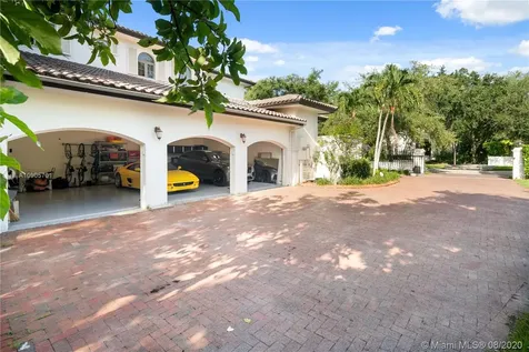 131 Paloma Drive Coral Gables FL 33143