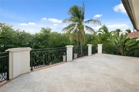 131 Paloma Drive Coral Gables FL 33143