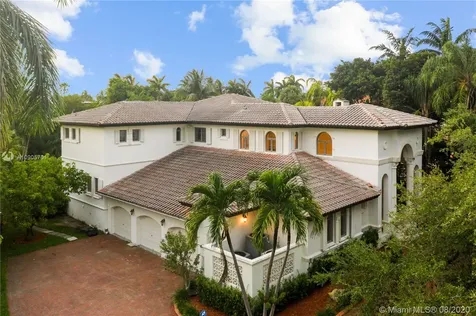 131 Paloma Drive Coral Gables FL 33143