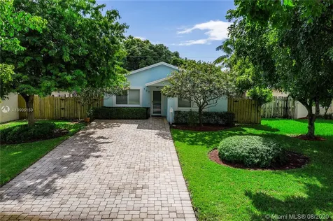 106 NE 13th Avenue Pompano Beach FL 33060
