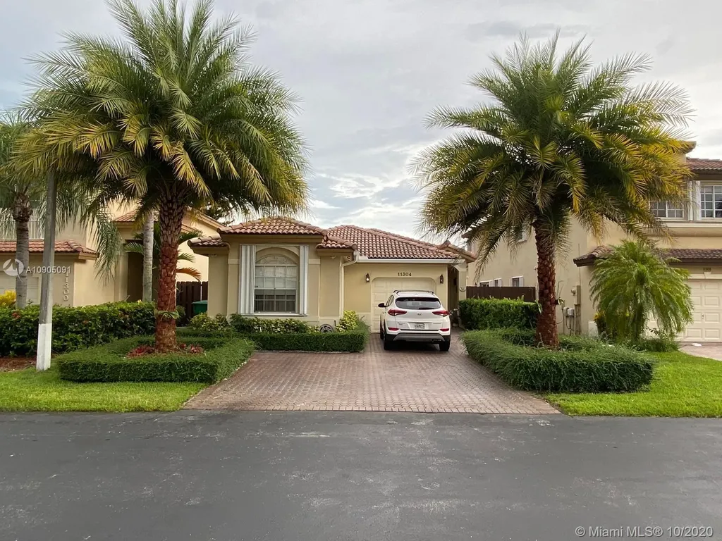 11304 NW 51st Terrace Doral FL 33178