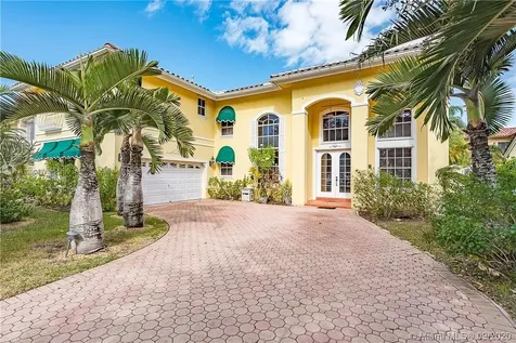 8265 NW 161st Terrace Miami Lakes FL 33016