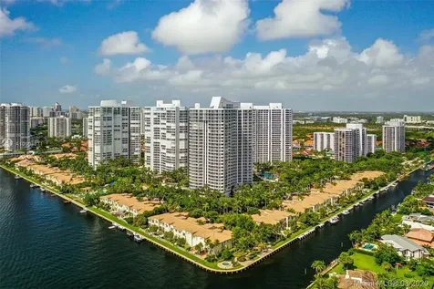 21200 Point Place Aventura FL 33180