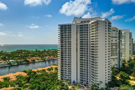 21200 Point Place Aventura FL 33180